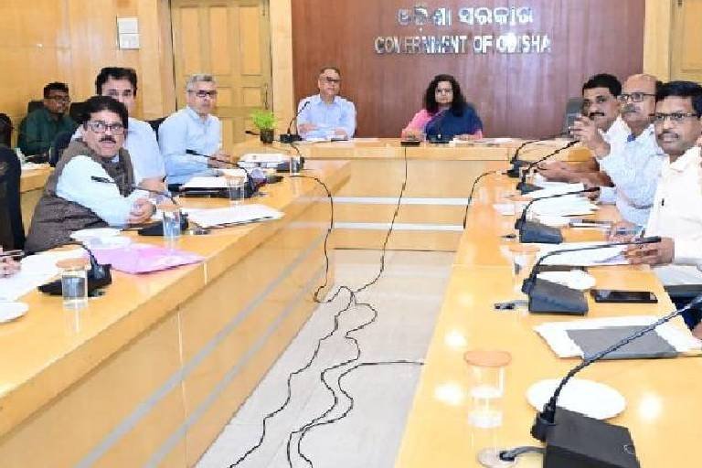Odisha moves to bridge mobile network, broadband gaps